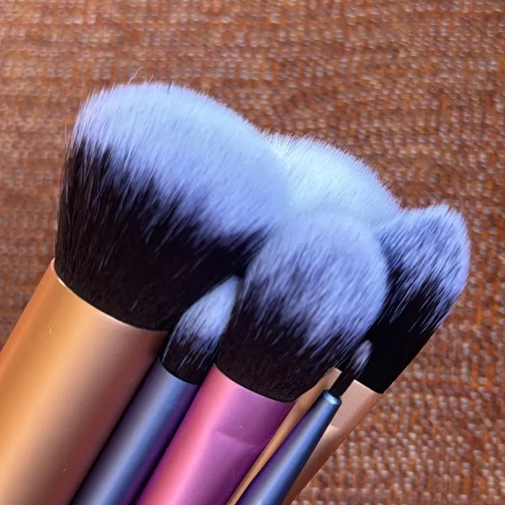 Make up fluffy face brushes set